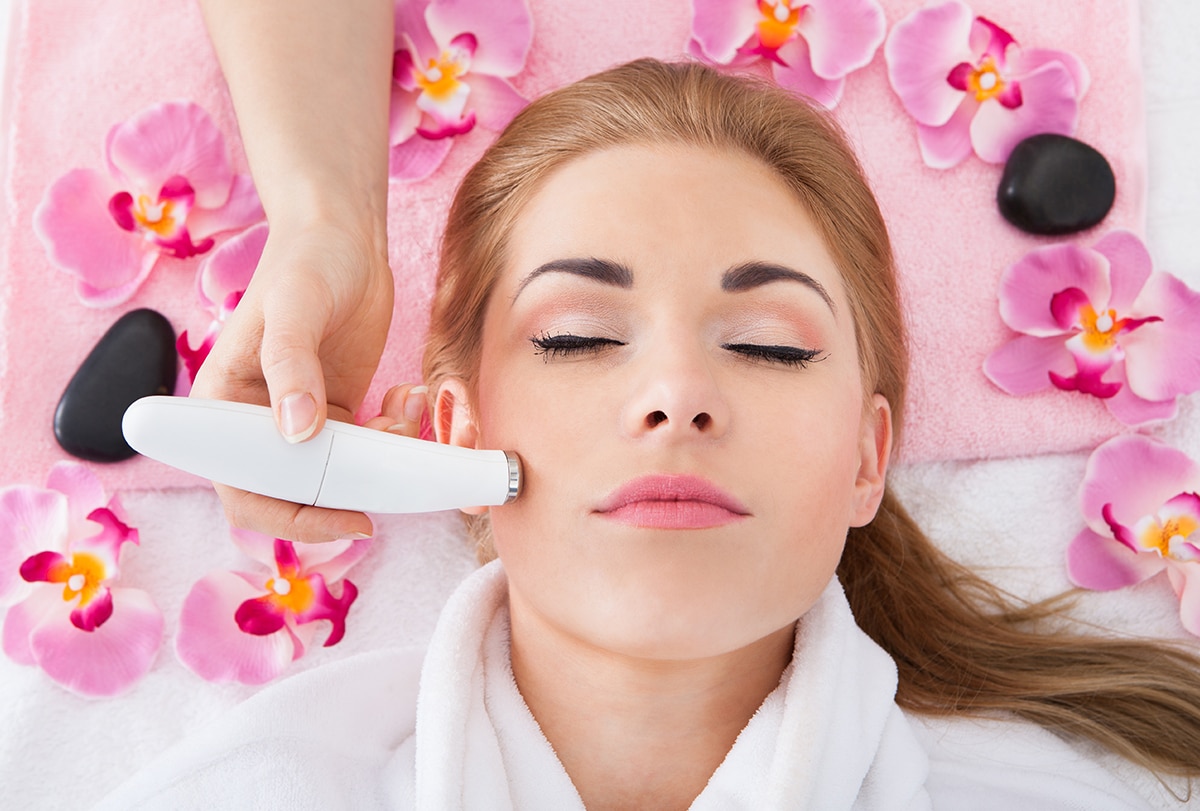 Skin Polishing: Process, Benefits, Procedure, and Side Effects